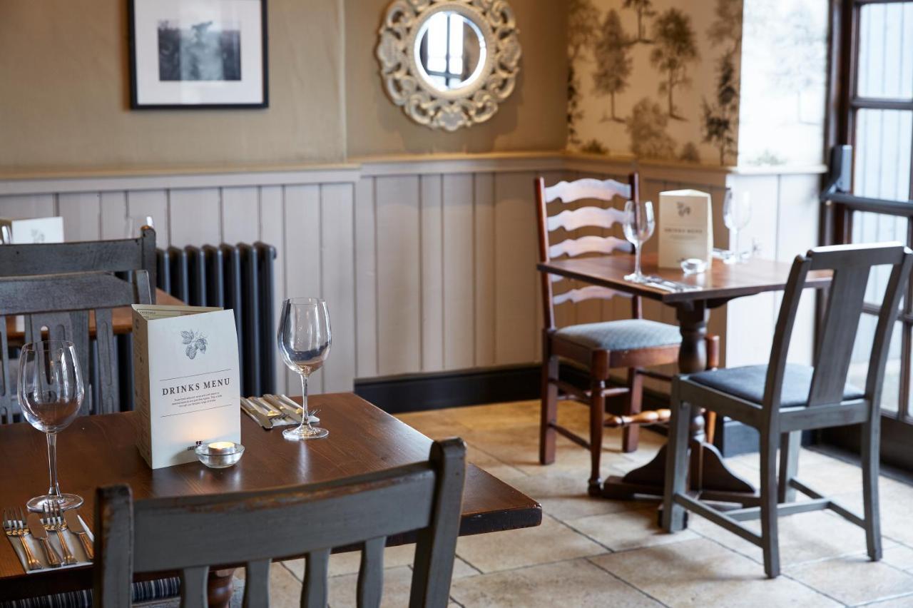 Hotel Crossroads By Chef & Brewer Collection 3*